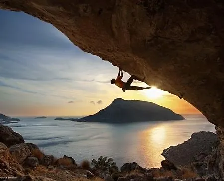 Aparthotel Hermes 2*