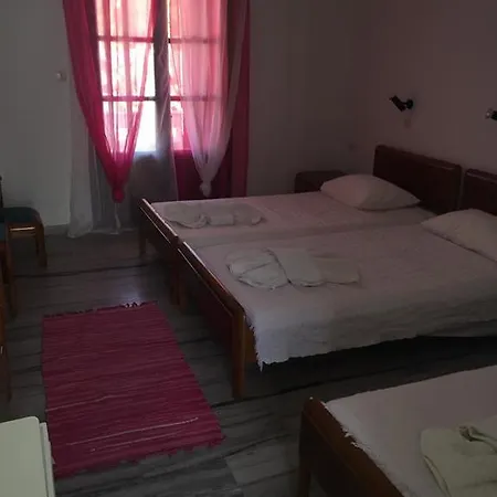 Aparthotel Hermes 2*