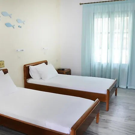 Hermes Aparthotel 2*