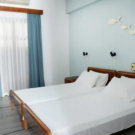 Hermes Aparthotel 2*