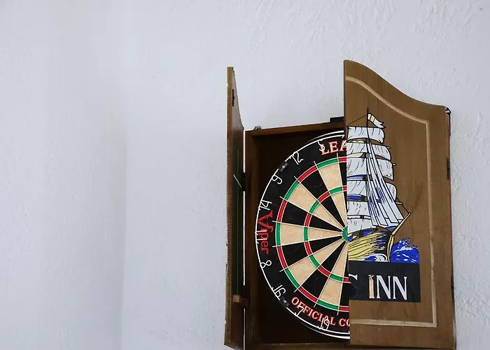 Hermes Aparthotel 2*